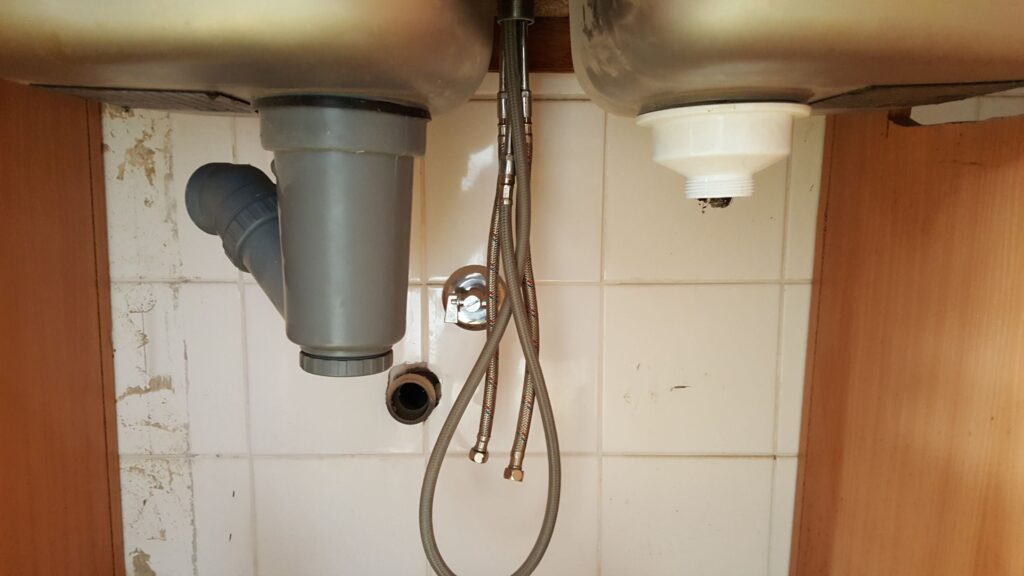 Canalização e reparações em Sintra pelo Canalizador na Linha